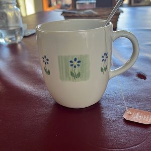 Pfaltzgraff Cloverhill Mugs